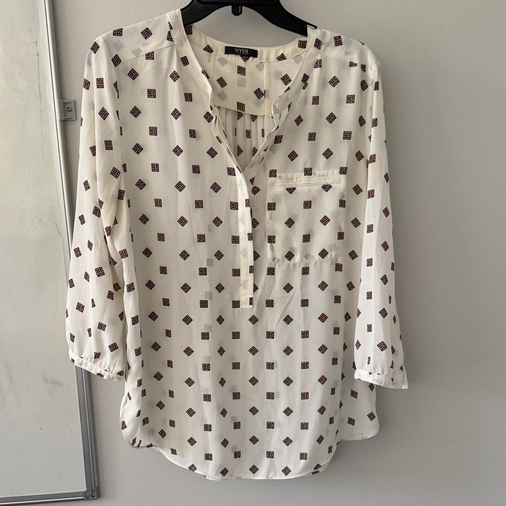 NYDJ Cream and Brown Geometric Blouse
